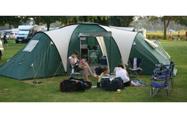 Lakeshore camping